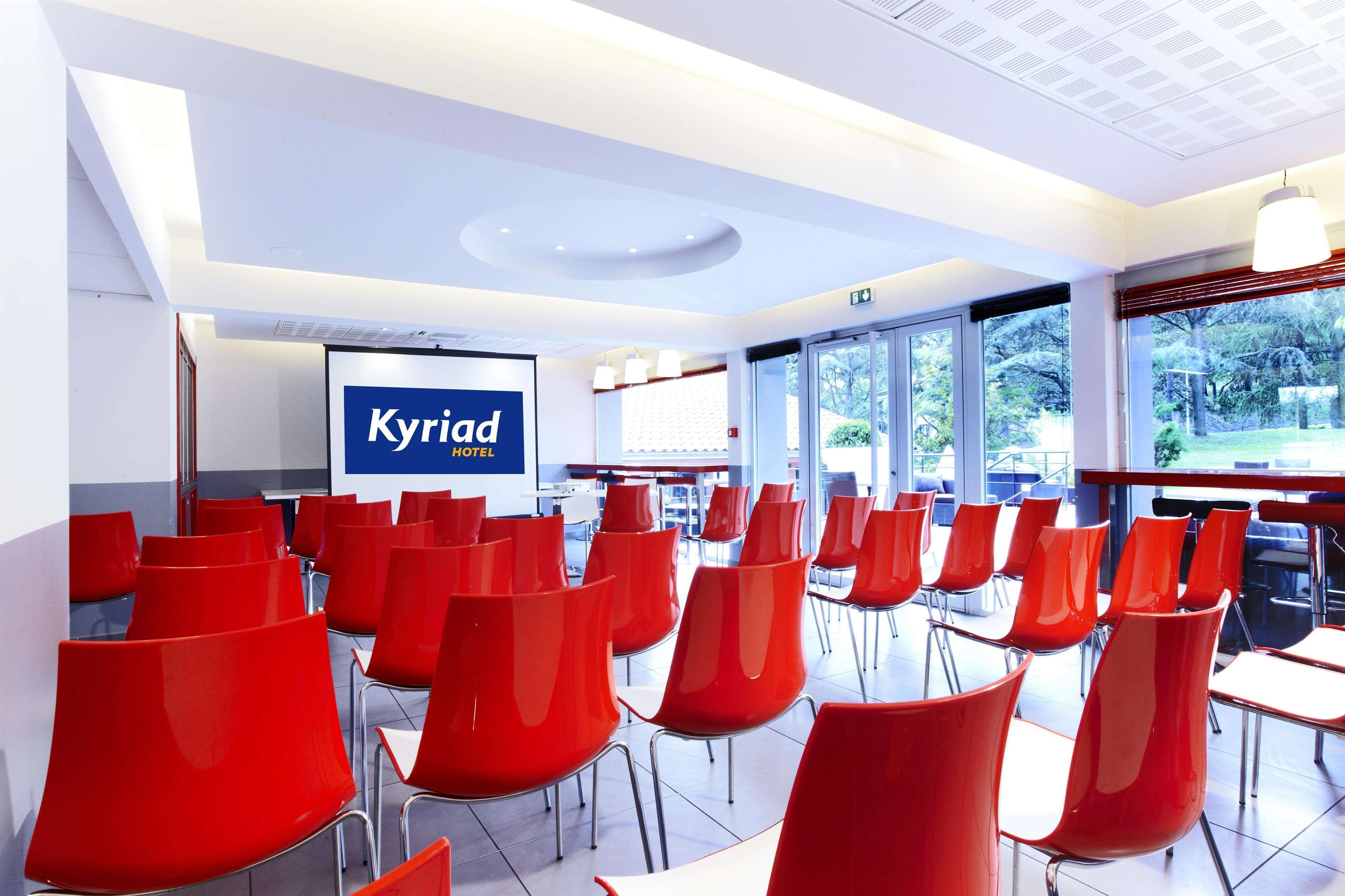 Kyriad Lyon Sud Sainte Foy Dış mekan fotoğraf